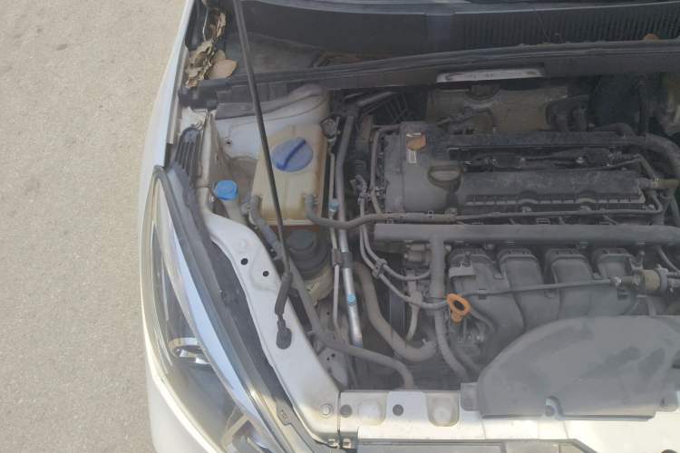 Used Chery Arrizo 5 2019 1.5L Manual Youth Edition China V Standard Engine Bay Right