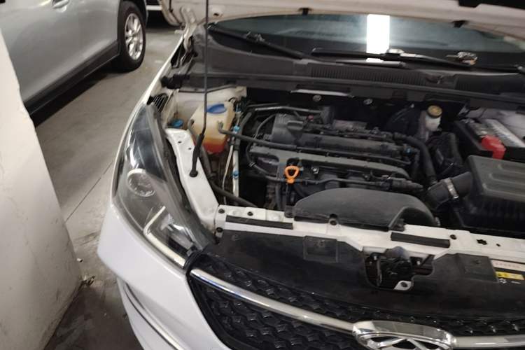 Used Chery Arrizo 5 2019 Revised PRO 1.5L CVT Youth Edition China VI Standard Engine Bay Right
