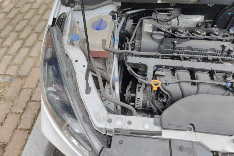 Used Chery Arrizo 5 2019 Revised PRO 1.5L CVT Youth Edition China VI Standard Engine Bay Right