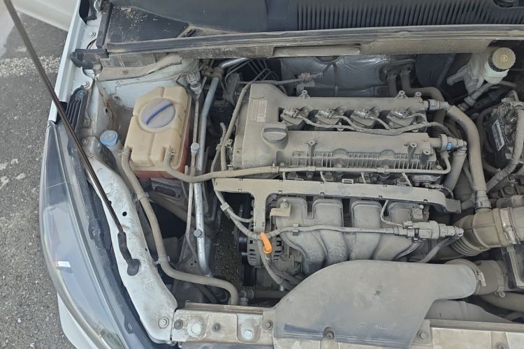 Used Chery Arrizo 5 2019 1.5L CVT New Freedom Edition China VI Standard Engine Bay Right