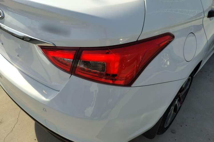 Used Chery Arrizo 5 2019 Revised PRO 1.5L CVT Youth Edition China VI Standard Exterior 2