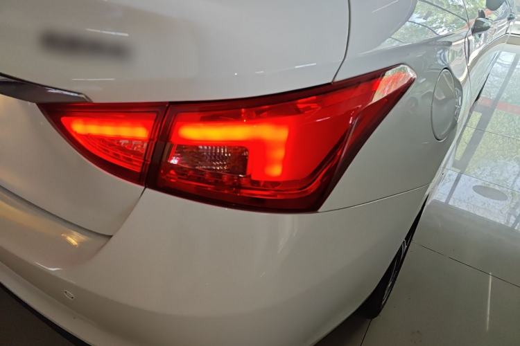 Used Chery Arrizo 5 2019 Facelifted PRO 1.5L Manual Youth Edition China VI Standard Exterior 3