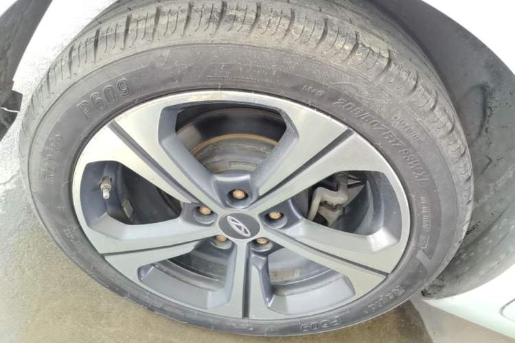 Used Chery Arrizo 5 2019 1.5L CVT Leisure Edition China V standard Exterior 3