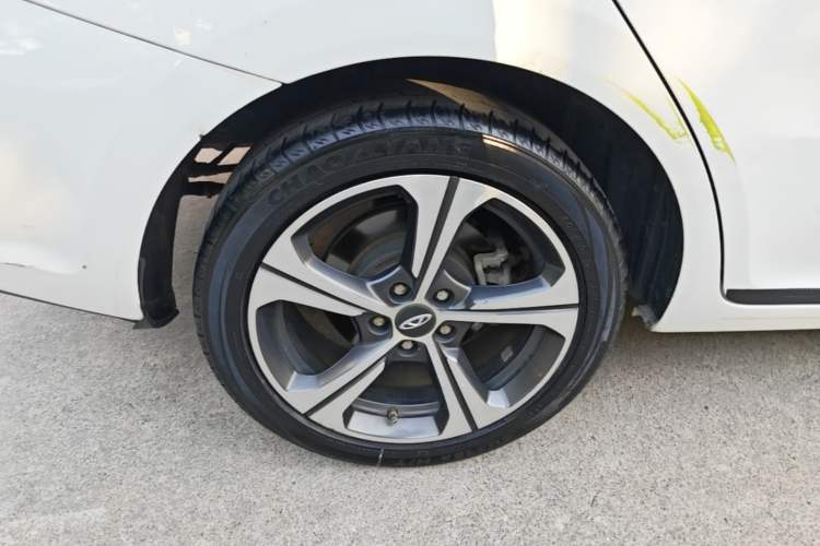 Used Chery Arrizo 5 2019 Facelifted PRO 1.5L Manual Youth Edition China VI Standard Exterior 5
