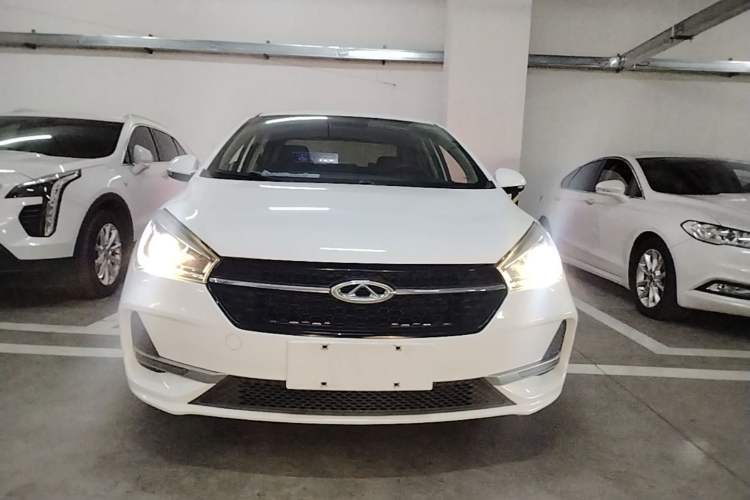 Used Chery Arrizo 5 2019 1.5L CVT Leisure Edition China V standard Front