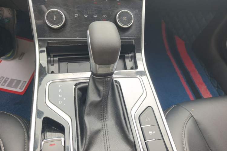 Used Chery Arrizo 5 2019 Revised PRO 1.5L CVT Youth Edition China VI Standard Gear Lever