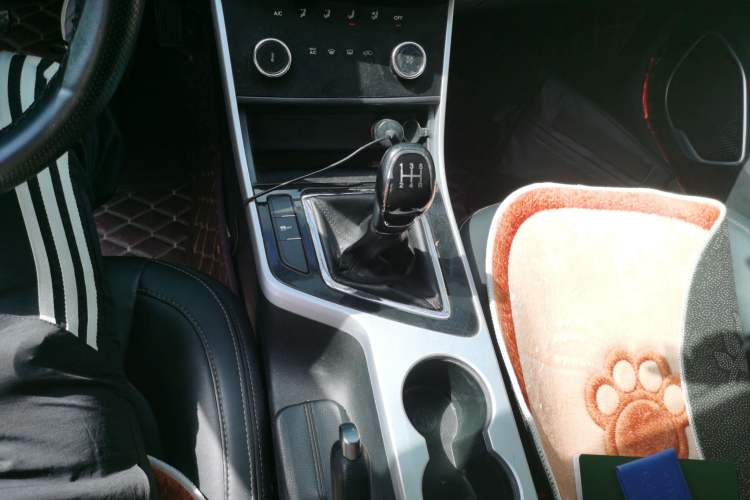 Used Chery Arrizo 5 2019 1.5L Manual New Youth Edition China VI Standard Gear Lever