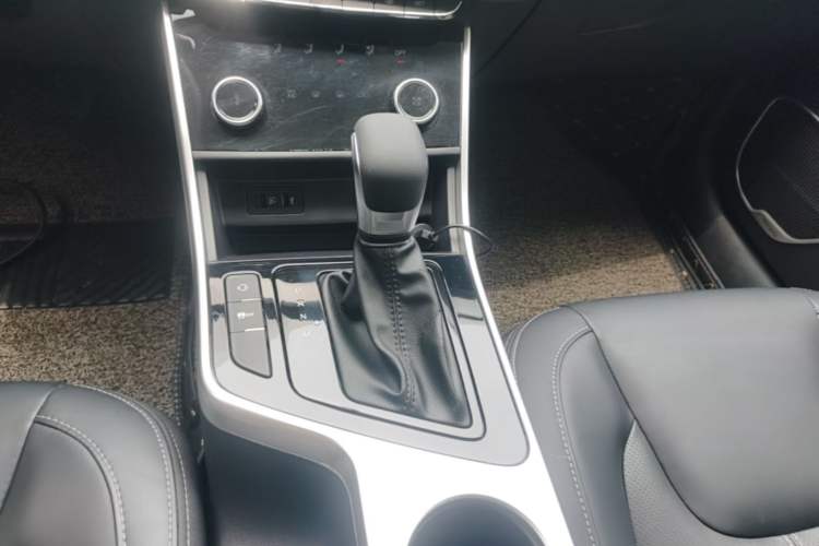 Used Chery Arrizo 5 2019 1.5L CVT Zizai Edition China V Standard Gear Lever