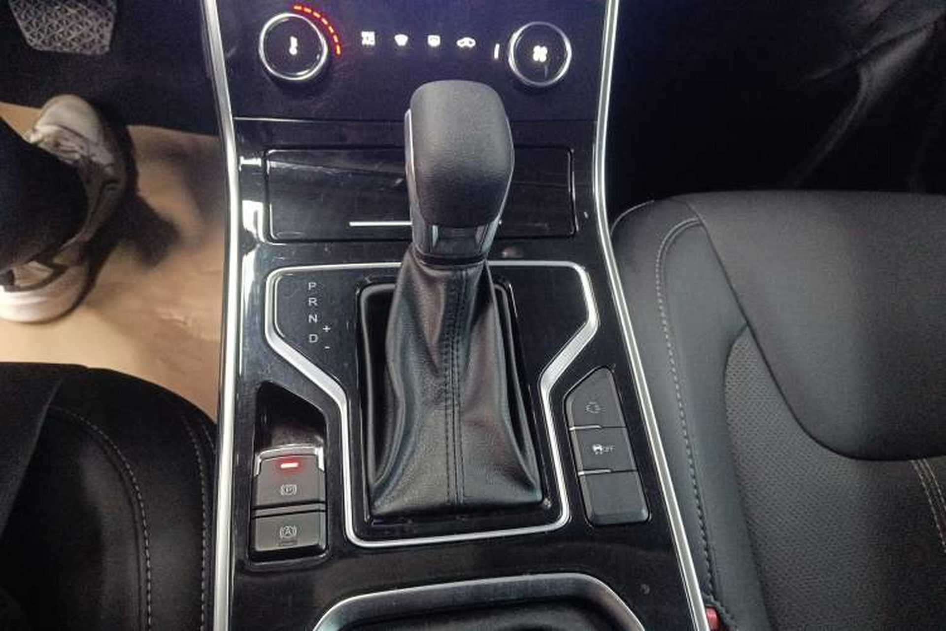 Used Chery Arrizo 5 2019 Revised PRO 1.5L CVT Youth Edition China VI Standard Gear Lever