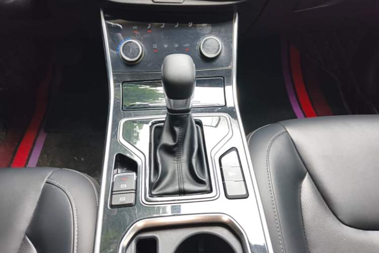 Used Chery Arrizo 5 2019 Revised PRO 1.5L CVT Youth Edition China VI Standard Gear Lever