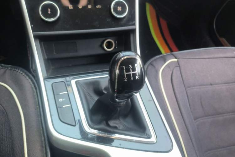 Used Chery Arrizo 5 2019 1.5L Manual Youth Edition China V Standard Gear Lever