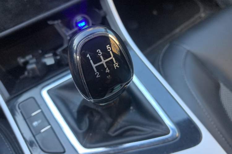 Used Chery Arrizo 5 2019 1.5L Manual Youth Edition China V Standard Gear Lever