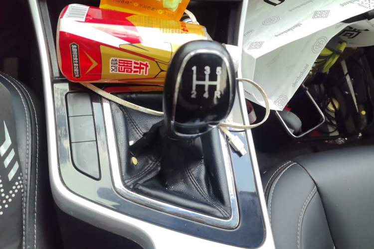 Used Chery Arrizo 5 2019 PRO 1.5L Manual Value Edition China VI Standard Gear Lever