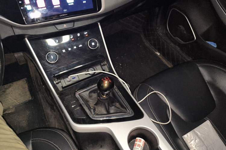 Used Chery Arrizo 5 2019 Facelifted PRO 1.5L Manual Youth Edition China VI Standard Gear Lever