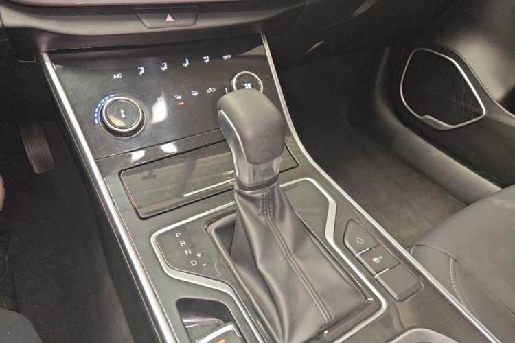 Used Chery Arrizo 5 2019 Revised PRO 1.5L CVT Youth Edition China VI Standard Gear Lever