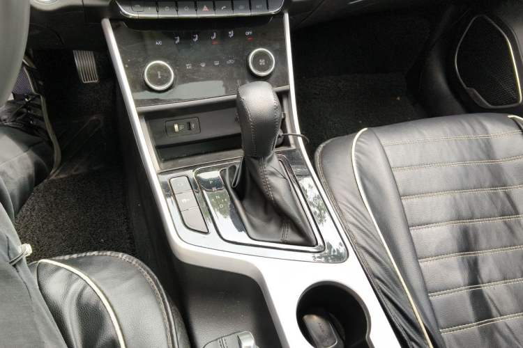 Used Chery Arrizo 5 2019 1.5L CVT Zizai Edition China V Standard Gear Lever
