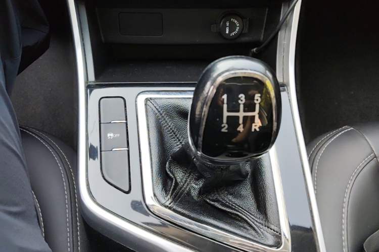 Used Chery Arrizo 5 2019 1.5L Manual Youth Edition China V Standard Gear Lever