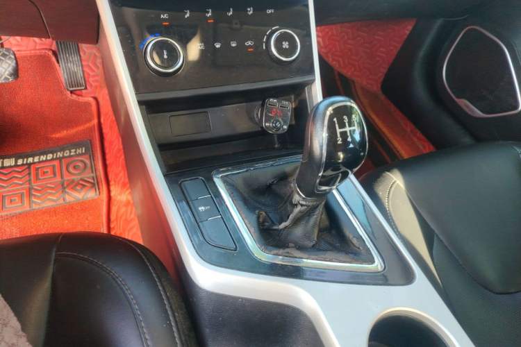 Used Chery Arrizo 5 2019 PRO 1.5L Manual Youth Edition China VI compliant Gear Lever
