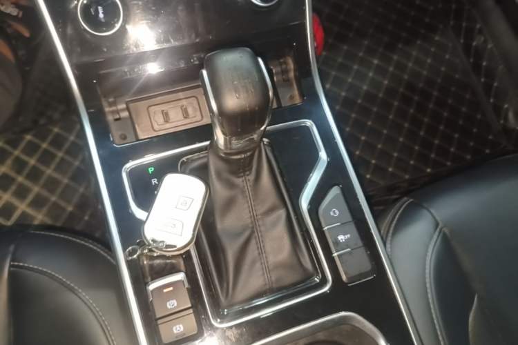 Used Chery Arrizo 5 2019 PRO 1.5L CVT Active Edition China VI Gear Lever