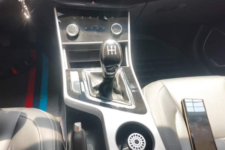 Used Chery Arrizo 5 2019 Facelifted PRO 1.5L Manual Youth Edition China VI Standard Gear Lever