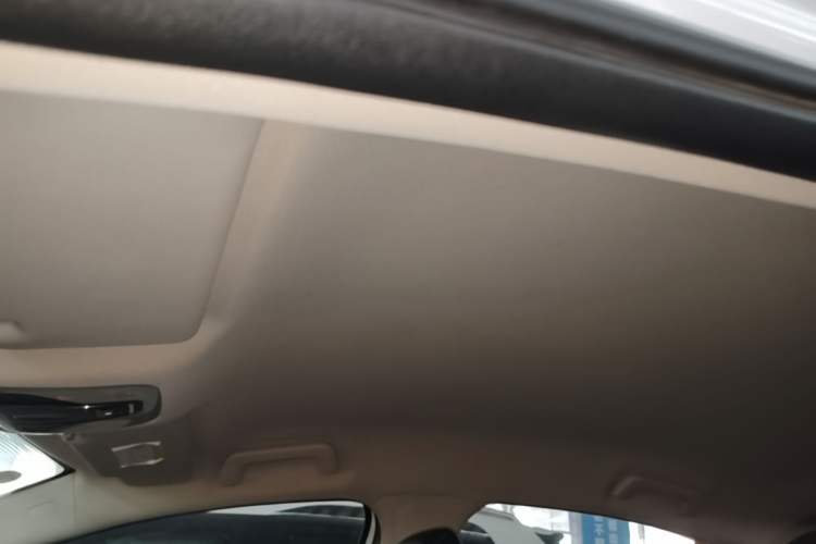 Used Chery Arrizo 5 2019 1.5L CVT Youth Edition China V Standard Headliner