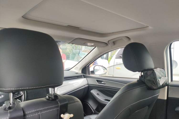 Used Chery Arrizo 5 2019 1.5L CVT New Freedom Edition China VI Standard Headliner