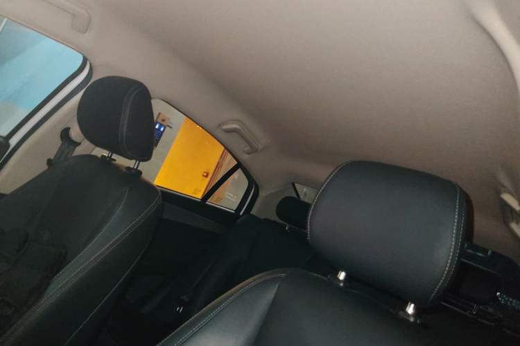 Used Chery Arrizo 5 2019 Revised PRO 1.5L CVT Youth Edition China VI Standard Headliner