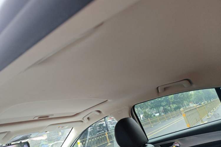 Used Chery Arrizo 5 2019 1.5L CVT New Freedom Edition China VI Standard Headliner