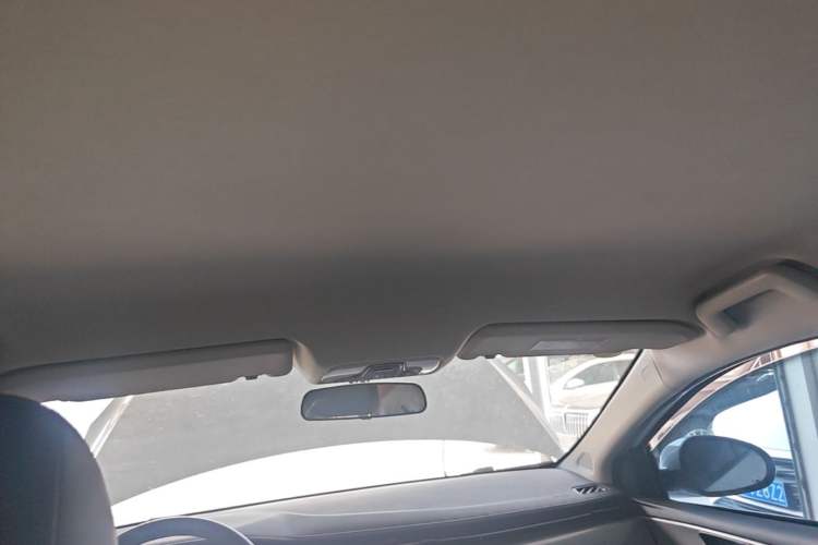 Used Chery Arrizo 5 2019 Facelifted PRO 1.5L Manual Youth Edition China VI Standard Headliner