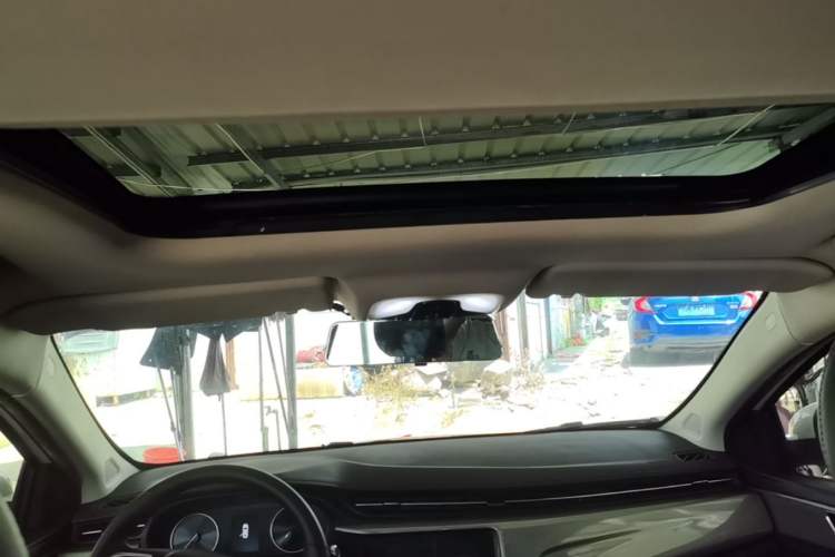 Used Chery Arrizo 5 2019 1.5L CVT Leisure Edition China V standard Headliner