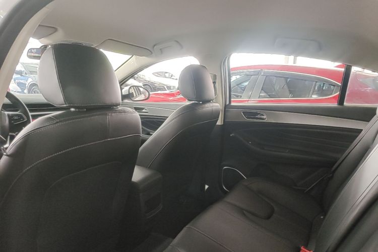 Used Chery Arrizo 5 2019 Facelifted PRO 1.5L Manual Youth Edition China VI Standard Headliner