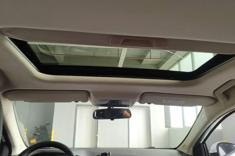Used Chery Arrizo 5 2019 PRO 1.5L Manual Comfort Edition China VI Headliner
