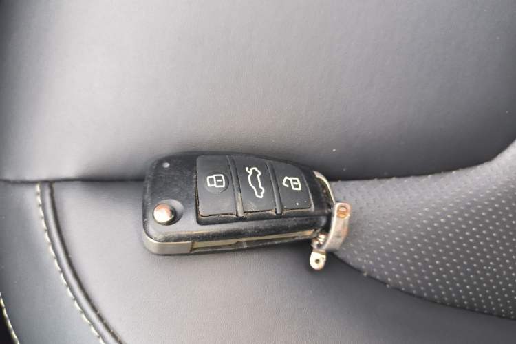 Used Chery Arrizo 5 2019 Facelifted PRO 1.5L Manual Youth Edition China VI Standard Interior 1