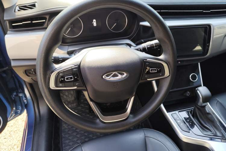 Used Chery Arrizo 5 2019 1.5L CVT Youth Edition China V Standard Interior 1