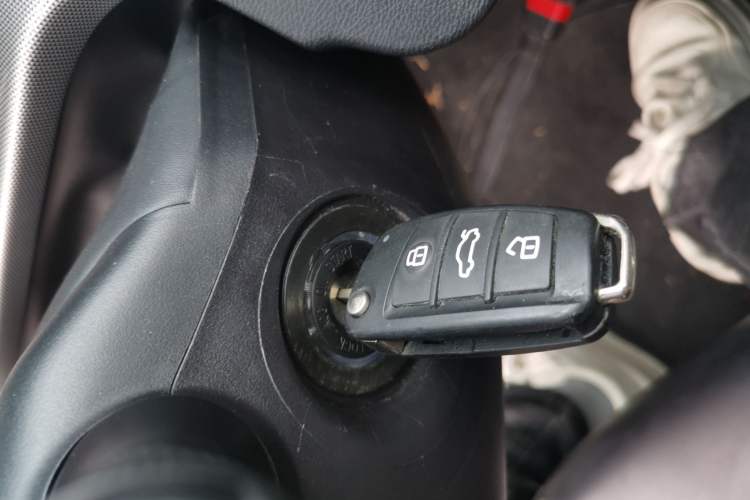 Used Chery Arrizo 5 2019 Facelifted PRO 1.5L Manual Youth Edition China VI Standard Interior 1