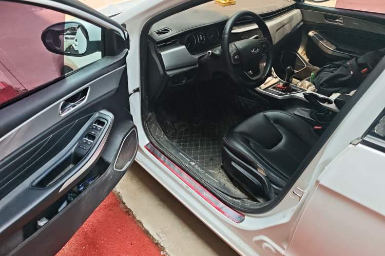 Used Chery Arrizo 5 2019 1.5L Manual New Youth Edition China VI Standard Interior 3