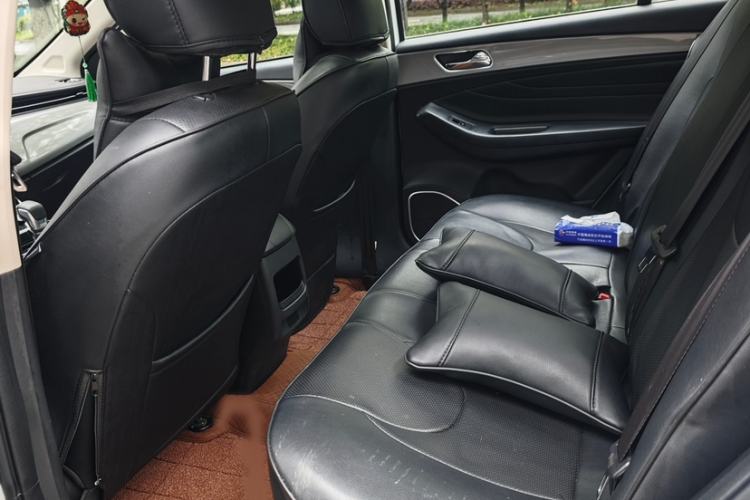 Used Chery Arrizo 5 2019 PRO 1.5L CVT Zizai Edition China VI Interior 3