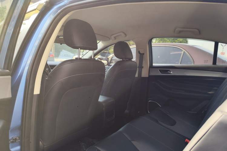 Used Chery Arrizo 5 2019 1.5L CVT Youth Edition China V Standard Interior 3