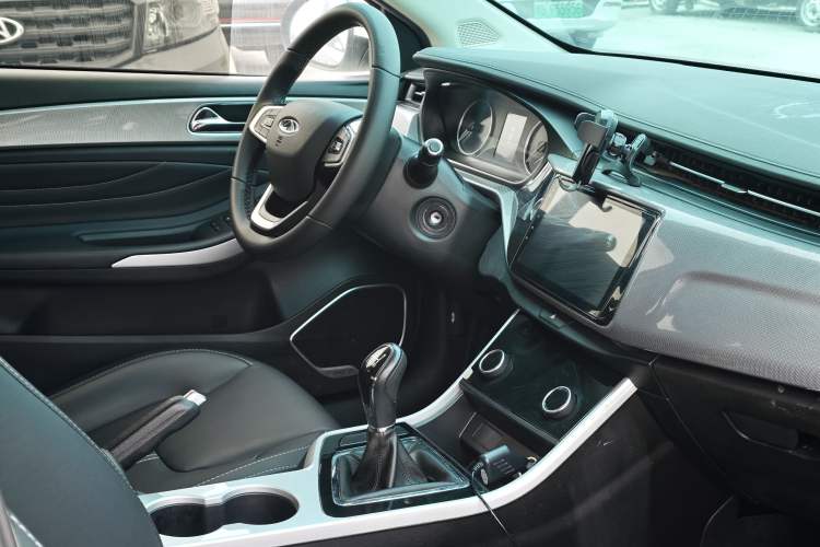 Used Chery Arrizo 5 2019 Facelifted PRO 1.5L Manual Youth Edition China VI Standard Interior 3