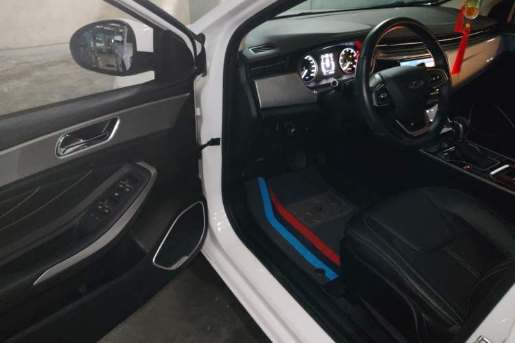 Used Chery Arrizo 5 2019 Revised PRO 1.5L CVT Youth Edition China VI Standard Interior 3