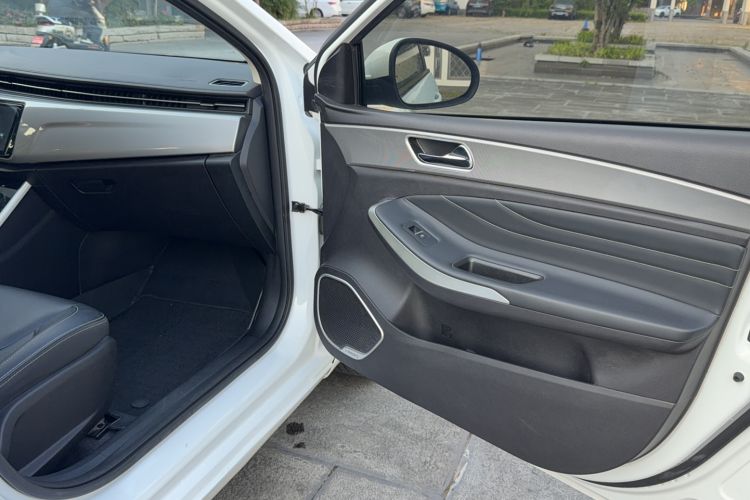 Used Chery Arrizo 5 2019 Facelifted PRO 1.5L Manual Youth Edition China VI Standard Interior 4