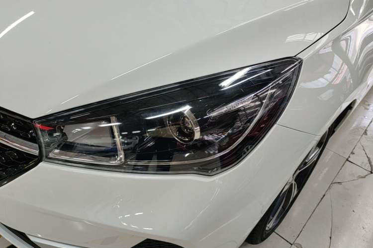 Used Chery Arrizo 5 2019 PRO 1.5L Manual Youth Edition China VI compliant Left Front Headlight
