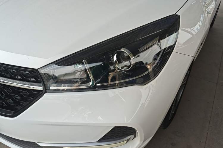 Used Chery Arrizo 5 2019 Revised PRO 1.5L CVT Youth Edition China VI Standard Left Front Headlight