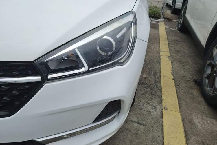 Used Chery Arrizo 5 2019 1.5L Manual Joyful Edition China V Standard Left Front Headlight