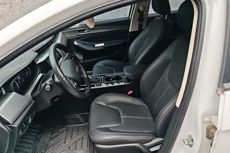 Used Chery Arrizo 5 2019 Revised PRO 1.5L CVT Youth Edition China VI Standard Left Front Seat