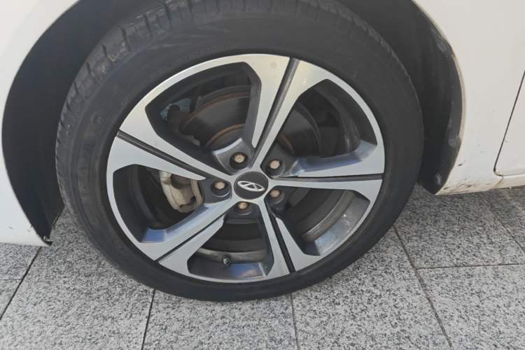 Used Chery Arrizo 5 2019 Facelifted PRO 1.5L Manual Youth Edition China VI Standard Left Front Wheel Hub