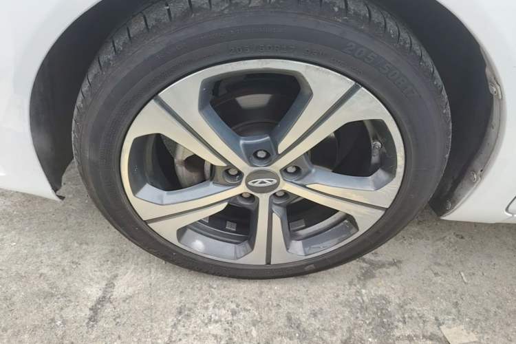 Used Chery Arrizo 5 2019 1.5L Manual Joyful Edition China V Standard Left Front Wheel Hub