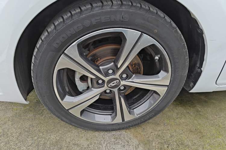 Used Chery Arrizo 5 2019 Facelifted PRO 1.5L Manual Youth Edition China VI Standard Left Front Wheel Hub