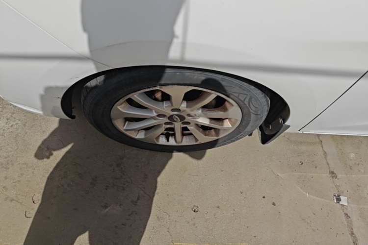 Used Chery Arrizo 5 2019 1.5L CVT Zizai Edition China V Standard Left Front Wheel Hub