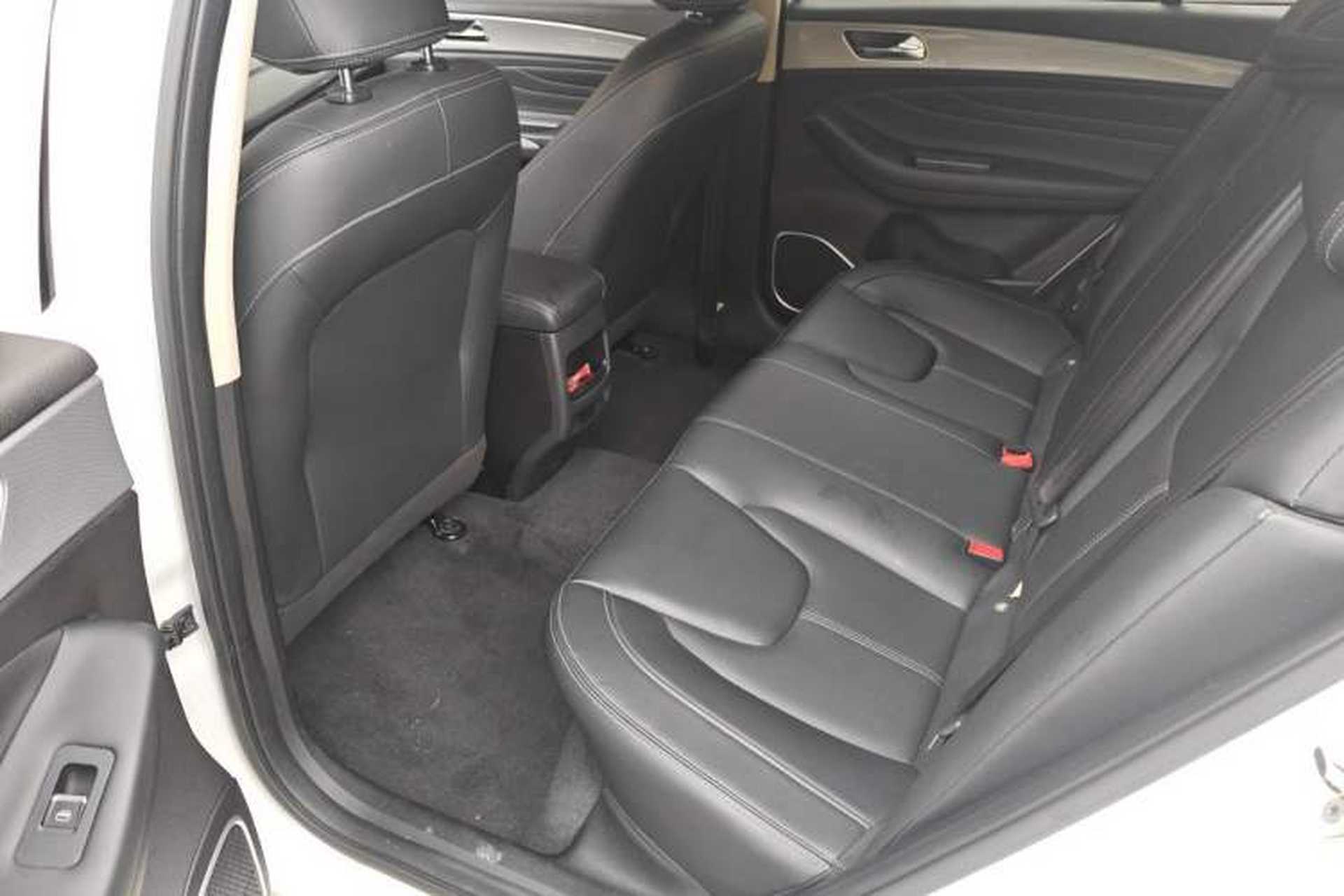 Used Chery Arrizo 5 2019 Facelifted PRO 1.5L Manual Youth Edition China VI Standard Left Rear Seat